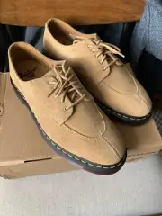 NWB Dr Martens 2046 Sand Repello Calf Suede US 10