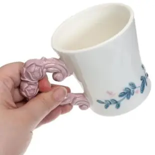 【小禮堂】Disney 迪士尼 愛麗絲 陶瓷馬克杯 咖啡杯 茶杯 陶瓷杯 330ml 《粉 玫瑰杯把》