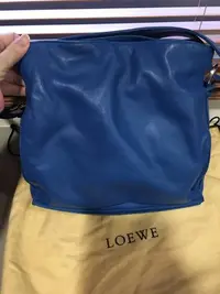 在飛比找Yahoo!奇摩拍賣優惠-Loewe Napa 藍色流蘇包 肩背包 斜背包 近全新