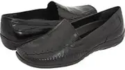 [Walking Cradles] Women's Tippy Slip-On Loafer