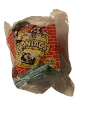 1998 Wendy's Kids Meal Animaniacs Yakko Red Hat 3 PVC Action Figure Toy @@
