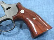 TARGET GRIPS FOR S&W K, L FRAME M 686, 66 SQUARE BUTT NICE ROSE WOOD # 14
