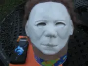 Brand New - Michael Myers Mask Halloween 2 Trick or Treat Studio, W/ Tag & Socks