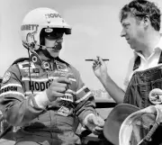 Neil Bonnett Signs An Autograph For A Fan Prior To The Start 1984 OLD PHOTO