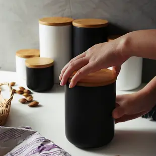 北歐復古風陶瓷密封罐 耐用雜糧咖啡茶葉收納盒 居家實用 (8.3折)