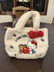 Hello Kitty Embroidered Plush Tote Bag (W/Strap)