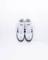 在飛比找Yahoo!奇摩拍賣優惠-Adidas Samba Classic  Sneakers
