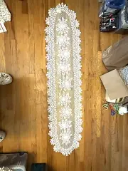 Lot Of 84 White And Off White Lace Doilies And Table Runners 8” - 70x17”