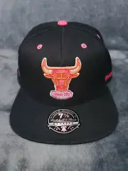 NBA CHICAGO BULLS FLORIDA SUNSET MITCHELL & NESS FITTED MENS HAT SZ 7 1/2 BLACK