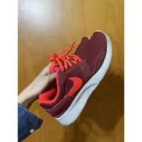 在飛比找蝦皮購物優惠-Nike 耐吉紅色布鞋 休閒鞋 女性布鞋 24號 二手鞋子