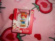 CHEEBEE -STRAWBERRY SHORTCAKE - HUCKLEBERRY PIE -NIB