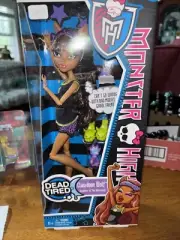 Mattel Monster High Doll Clawdeen Wolf Dead Tired MIB 2012