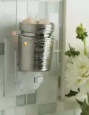 Brushed Chrome Plug-gable Fragrance Warmer