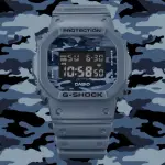 【CASIO 卡西歐】百搭迷彩 酷灰藍 經典系列(DW-5600CA-2)