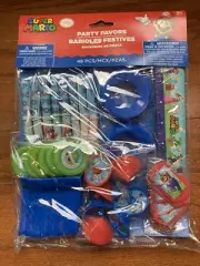 Super Mario - Party Favors -48 Pieces - NEW
