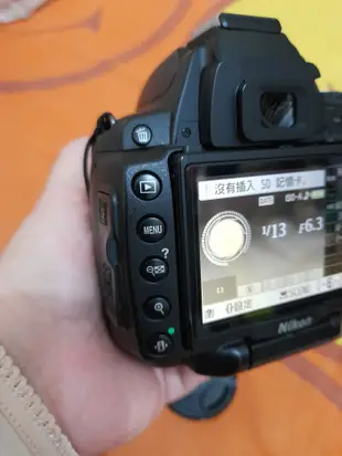 朋友託售nikon d5000單眼相機  充電器不知道放哪裡沒別的配備+三洋攝影機+Panasonic/DMC-GF2照相機沒電池9000元出售永和面交