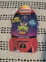 Disney Pixar Wall-e Alien Remix Limited Release Flick Pin- Series 3/6