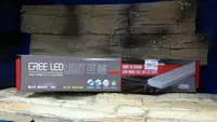 在飛比找樂天市場購物網優惠-【西高地水族坊】伊士達 ISTA 可麗 900 LED燈 藍