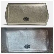 NWT COACH 38964 Alexa Turnlock Clutch (Platinum Color)