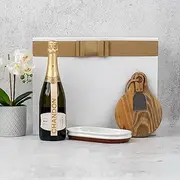 Sparkling Celebration Hamper For Aussie - Sparkling Wine gift box for Birthdays, Anniversary's, Mothers Day, Fathers Day, Christmas (Sparkling)