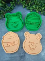 Winnie the Pooh Bear and Hunny Pot Cookie Cutter and Fondant Stamp Embosser Set