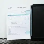 Monitor Memo Holder - Document Holder Clip - Desktop Clip for Monitor Sticky Notes Desk and Memos, School Supplies A4 Paper, Memo - Storage Space for Documents, Name and Document Fixer