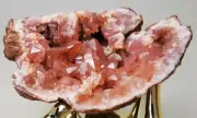 PINK AMETHYST - AUTHENTIC GEODE NATURAL CRYSTAL MINERAL ARGENTINA -68g