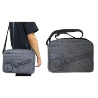 在飛比找PChome24h購物優惠-LECAF 斜側包肩背包中容量8寸平板二層拉鍊主袋+外袋共四