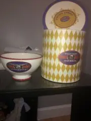 williams Sonoma vintage lable cereal Bowl’s