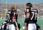 Offensive linemen Andy Frederick and Keith Van Horne Chicago Bears- Old Photo
