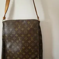 在飛比找PopChill優惠-[二手] louis vuitton LV王菲包