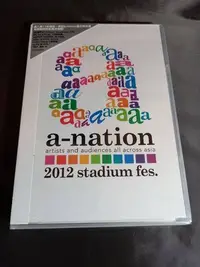 在飛比找Yahoo!奇摩拍賣優惠-全新【a-nation 夏日聯合國 2012 stadium