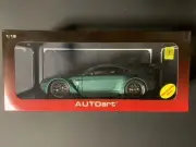 Autoart 1/18 81306 Aston Martin Vantege V12 Gt3 Green