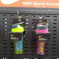 在飛比找Yahoo!奇摩拍賣優惠-【限時出清】NIKE ROCKER 推蓋式水壺16OZ 慢跑