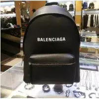 在飛比找Yahoo!奇摩拍賣優惠-BALENCIAGA 黑色真皮後背包 約37*29*14cm