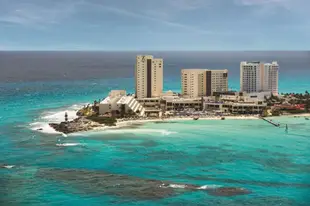 Hyatt Ziva Cancun, an All Inclusive Resort