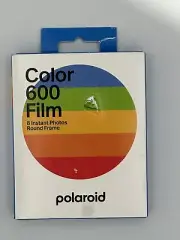 Polaroid Originals Black & White Instant Film for 600 Cameras (8 Exposures)