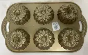 Williams Sonoma Wreath Bundtlette Pan Nordic Ware Nonstick Cast Aluminum Xmas