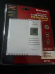 Honeywell Non-programmable Thermostat For Electric Baseboard Heat New In Package