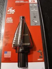 MILWAUKEE #9 48-89-9209 - 7/8-1&1/8 - 2 HOLE SIZES JAM FREE STEP DRILL BIT