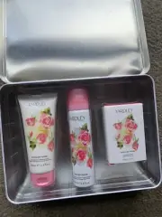 YARDLEY LONDON English Rose Hand Cream Body Fragrance Luxury Soap Gift Set BNIB!
