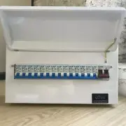 Live Electrical 100A 14 Usable Way Metal Clad Consumer Unit + 14 MCB's