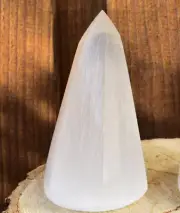 1 Selenite Obelisk Crystal 10cm Tower Mountain Standing Quartz UK Quick Postage✔