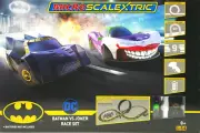 2020 Micro Scalextric Batman vs. Joker G1155T HO Slot Car RACE SET Batt Powered
