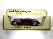 MATCHBOX MODELS OF YESTERYEAR 1937 CORD 812 Y-18 Maroon/White.