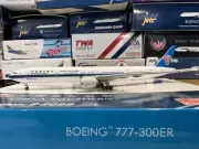 Pheonix 1:400 China Eastern 777-300