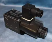 (New) NACHI SA-G01-H3X-D2-31 DIRECTIONAL CONTROL SOLENOID VALVE