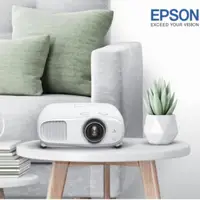 在飛比找momo購物網優惠-【EPSON】EH-TW7000 4K家庭劇院投影機