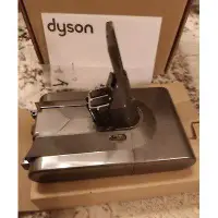 在飛比找蝦皮購物優惠-《台北快貨》全新戴森 Dyson V7系列 SV11原廠鋰電