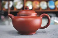 在飛比找Yahoo!奇摩拍賣優惠-宜興茶壺 工藝師 / 顧小英 老師【掇只壺】大紅袍朱泥《百壺